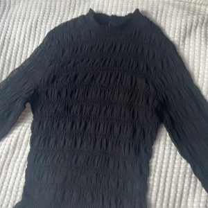  Tajt tröja - Använd en gång. Så gott som ny Genomskinlig tajt ganska Stretchig