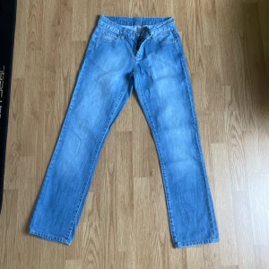 Gina Tricot jeans - W27/L32