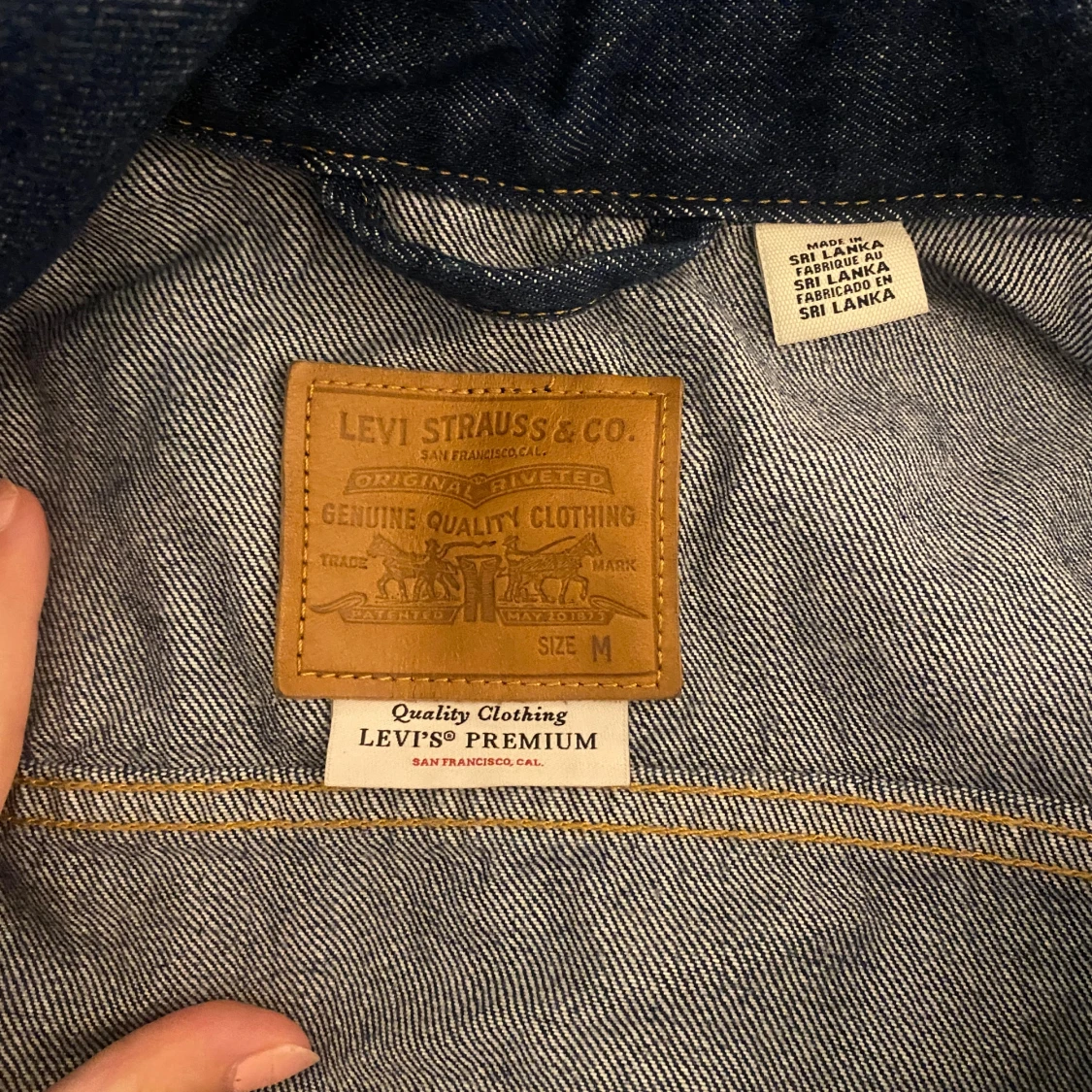 Mörkblå jeansjacka Levis - 90