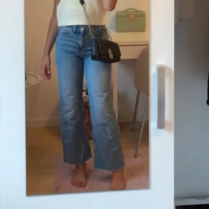 Wide jeans denim 💙 - Jättesnygga Wide jeans köpta från Lager 157 och i bra skick. Storlek xxs 