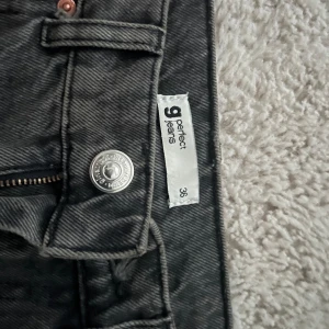 Jeans - Jeans från Gina som är i toppen skick!😊