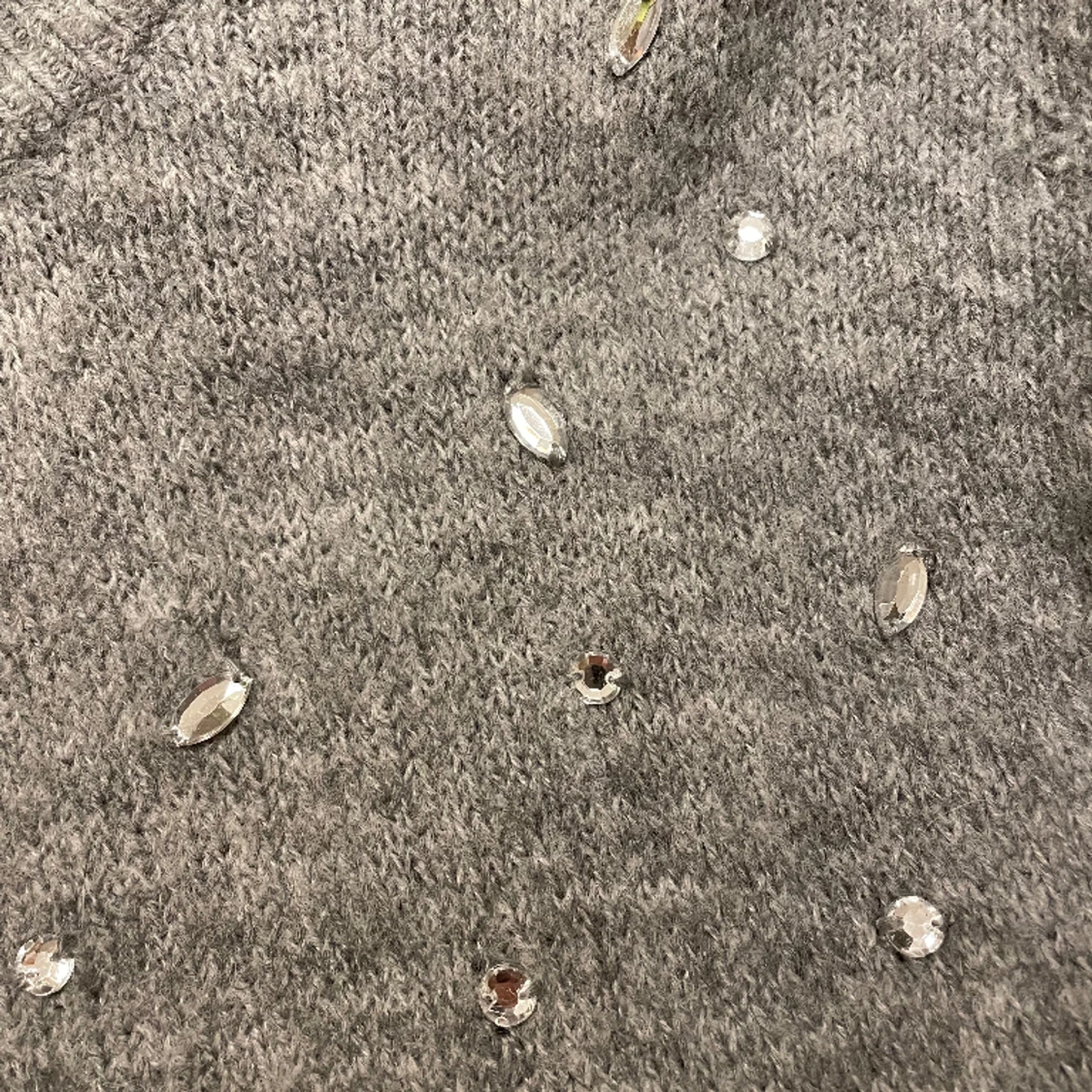 Grå stickad tröja - 26