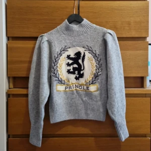 Stickade tröja från hm x pringle - Oanvänd 