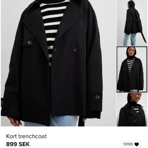 Kort trenchcoat  - Säljer min trenchcoat med prislapp kvar, jättefin men kommer inte till användning tyvärr. Storlek 36 