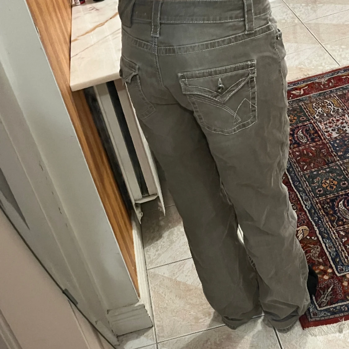 Grå lågmidjade jeans - 90