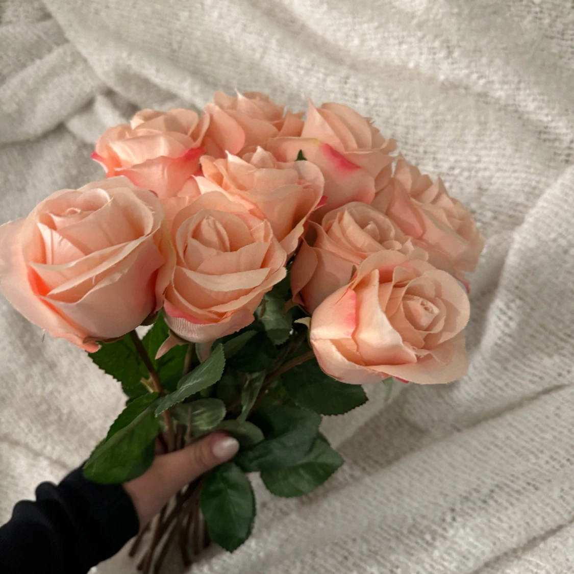 Rosa Plast Rosor Dekoration