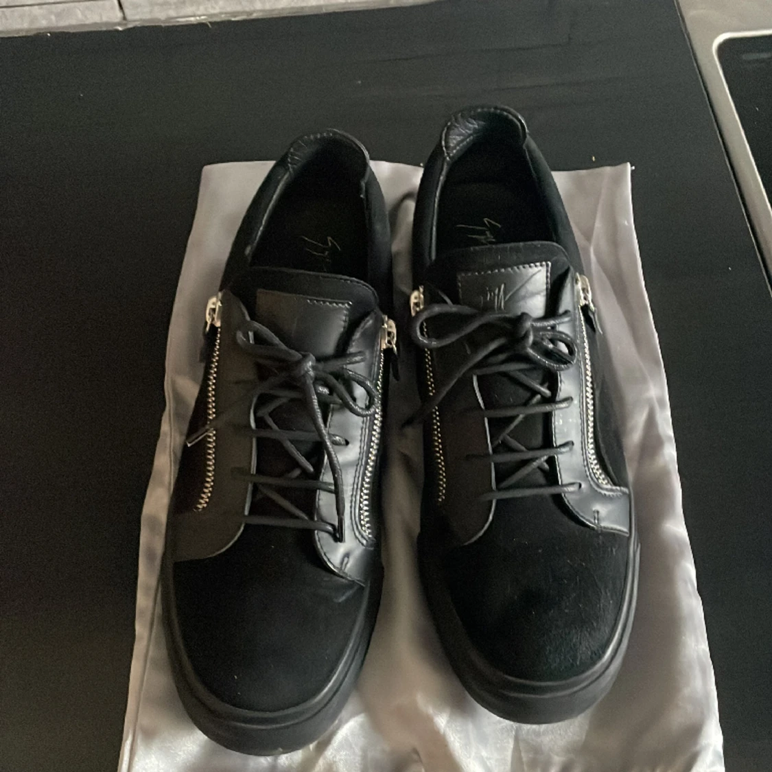 Giuseppe Zanotti skor  - 90