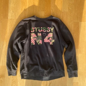 Stussy tröja - En as fet stussy sweater