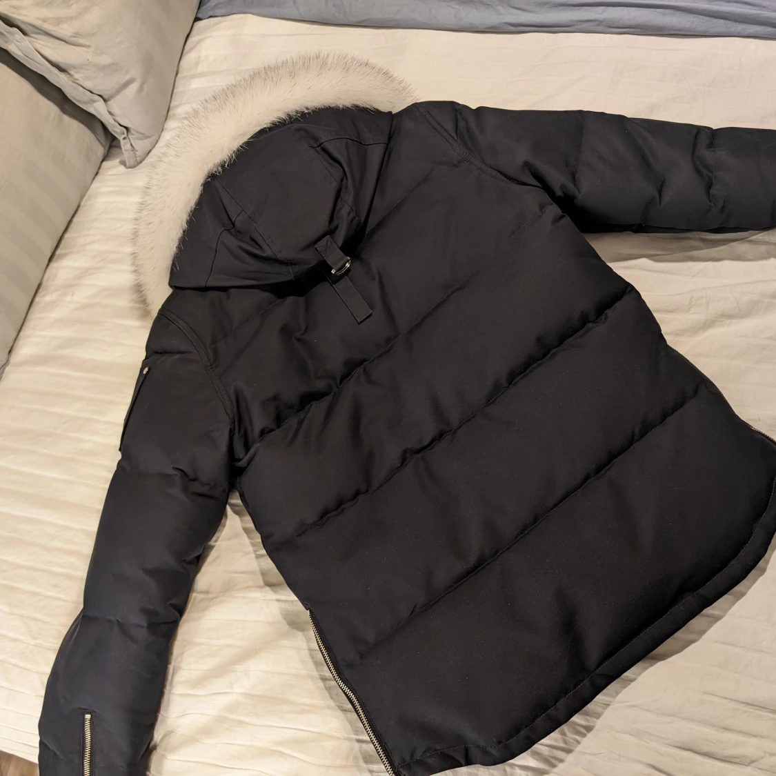 Moose Knuckles jacka S - 90