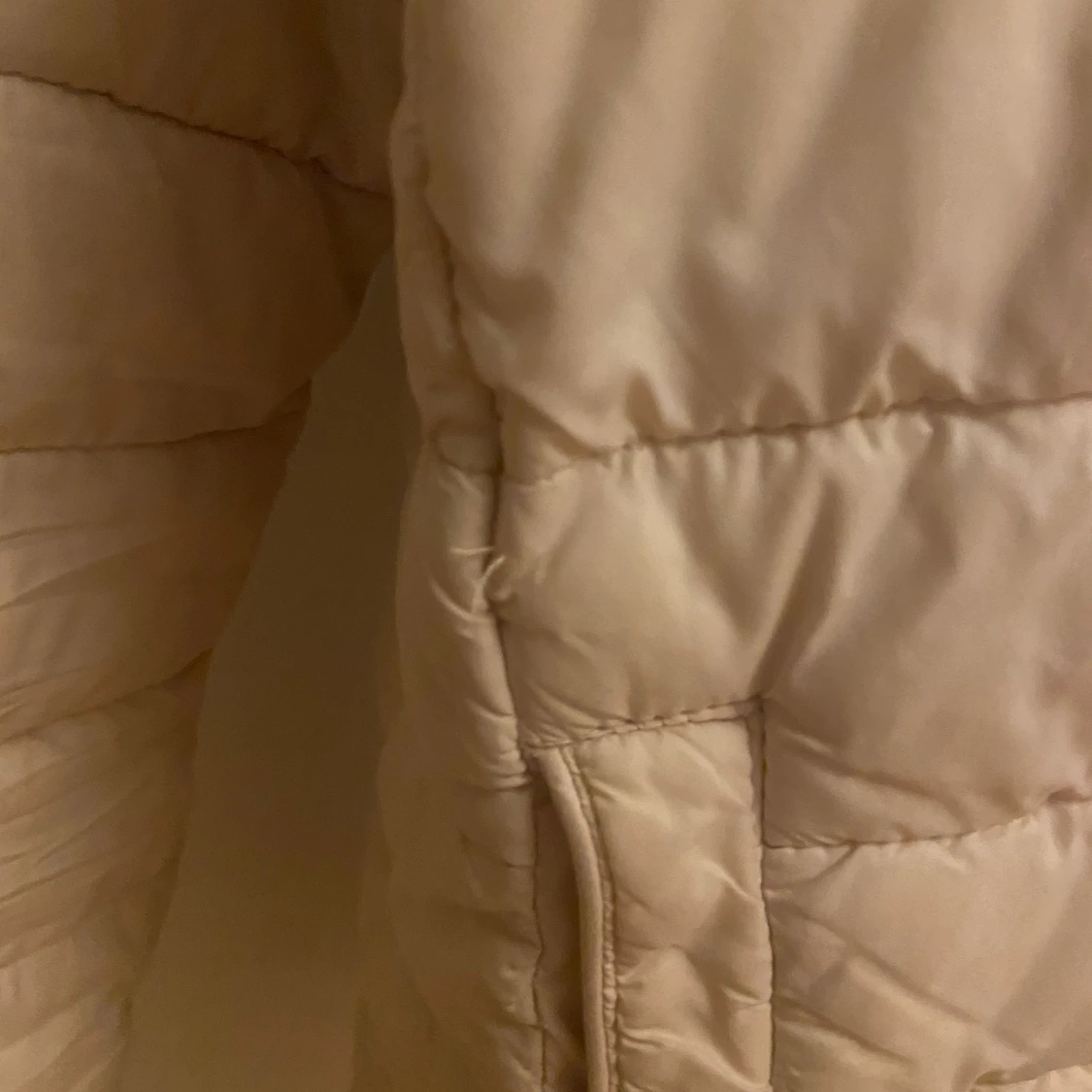 Ljusrosa puffer jacka  - 91