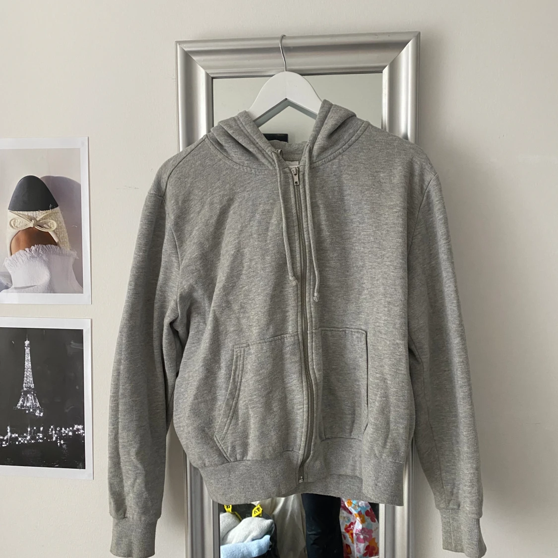 Grå zip tröja - 90