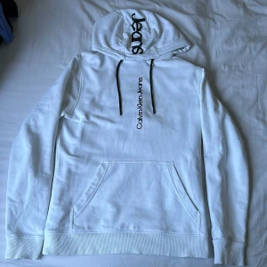 Calvin Klein jeans hoddie  - Bra skick!! Köpt för 1089kr mitt pris 500kr