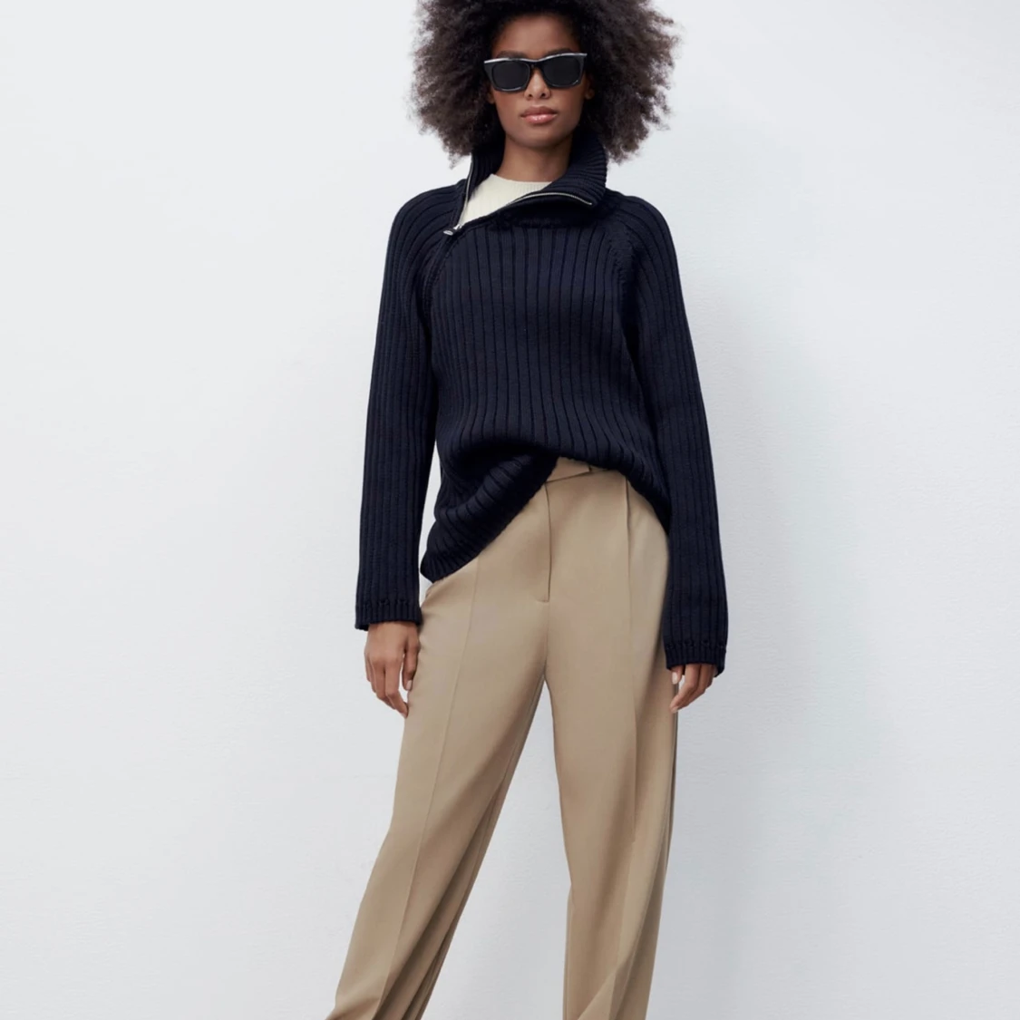 Fin nästan oanvänd sticka tröja💕