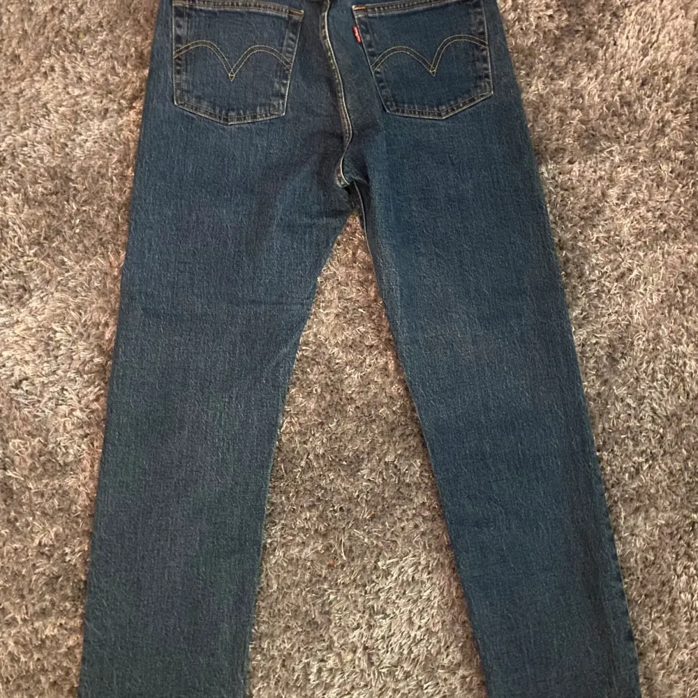 Fina Levi’s 501 st W27 L 26. Jeans & Byxor.