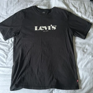 Levis t shirt - Storlek xs(relaxed fit)