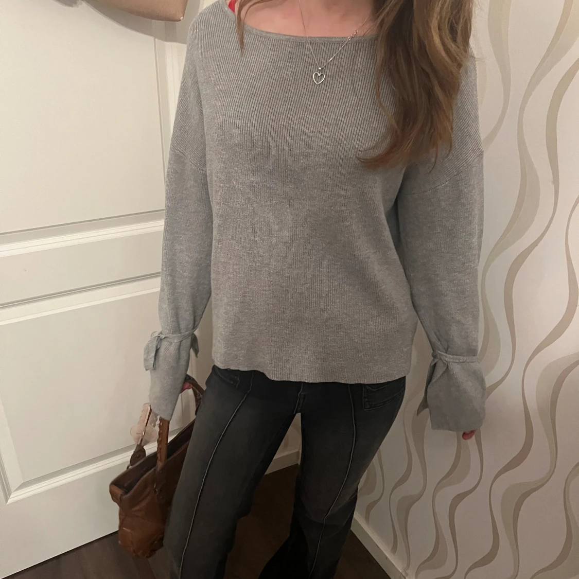 As söt tröja med knytningar  - 90