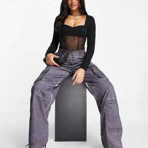 Mesh-body - Skit snygg body från ASOS   Klicka på ”KÖP”  