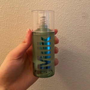 Milk hydrogrip primer - Endast använd fåtal gånger, original pris 469 på sephora