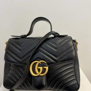 Gucci väska som är oanvänd, säljer pga att den inte kommer till användning. Helt fräsch, kvitto finns