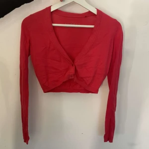 Rosa bolero - Priset kan diskuteras, nypris ca 600kr