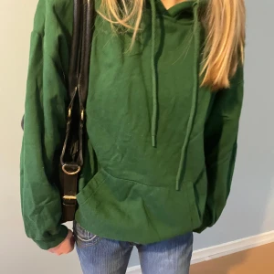Grön hoodie - Grön hoddie 