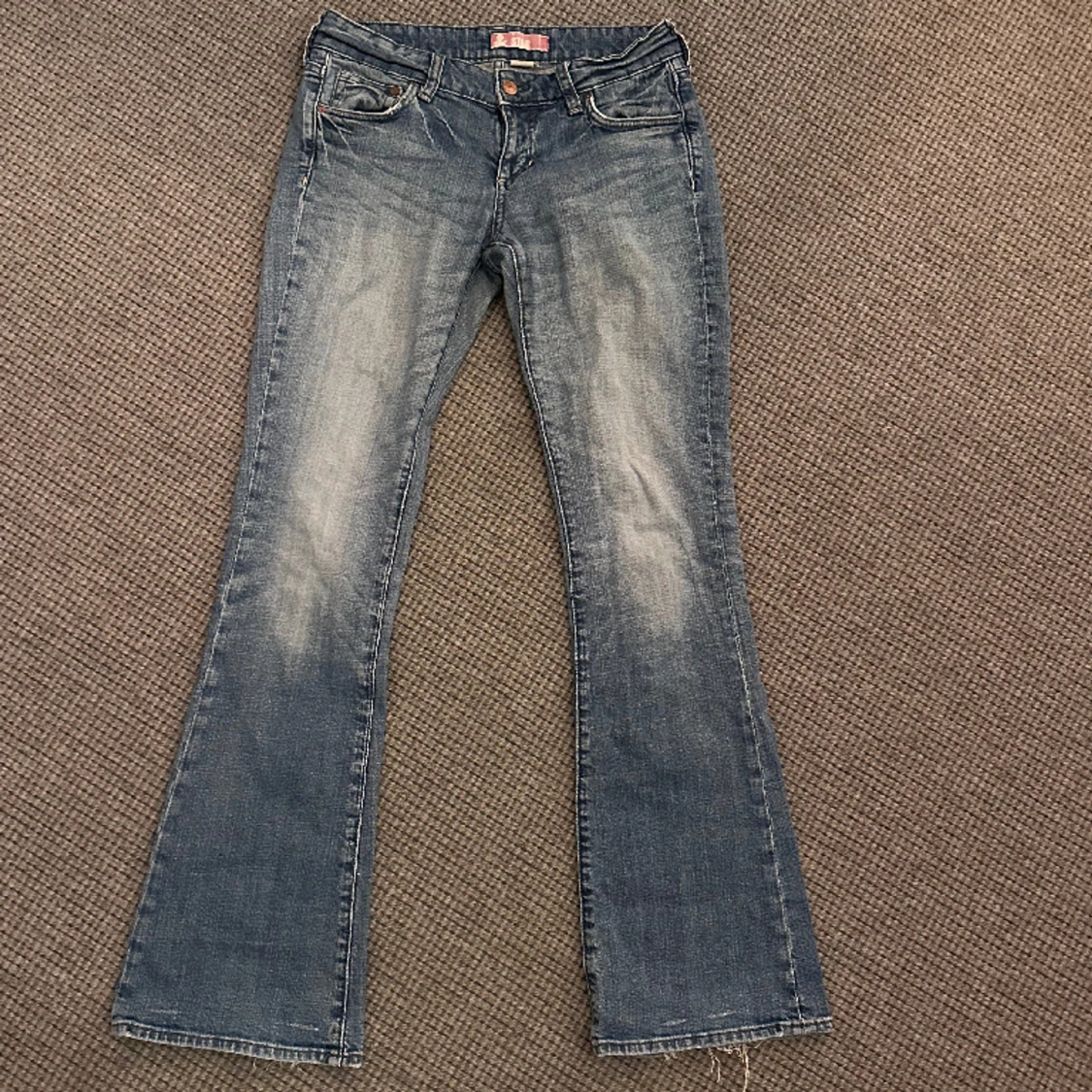 Lågmidjade jeans