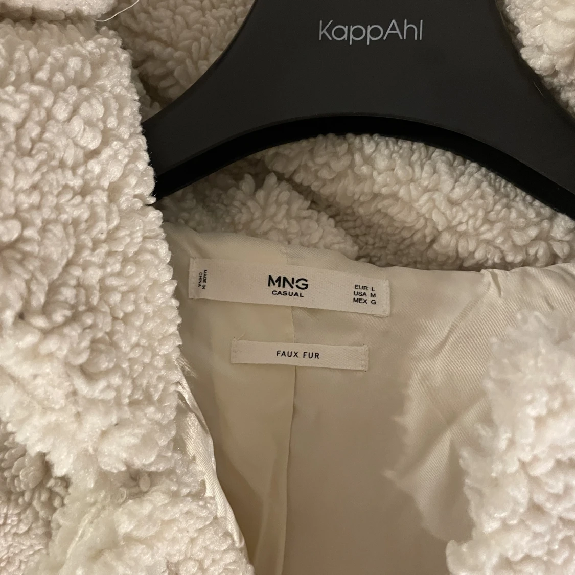 Jättefin Teddy jacka från Mango - 90