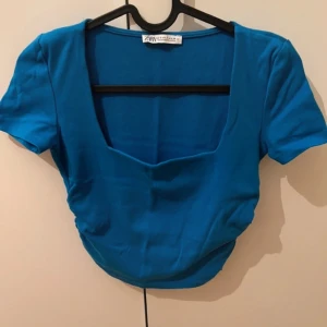 Topp - Använd fåtal gånger så den är i ett bra skick 