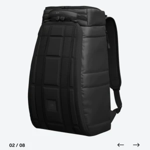 Douchebag / Db 20 L - Ord.pris 1999. Säljer min nästintill oanvända Db-ryggsäck. DM för fler bilder. 