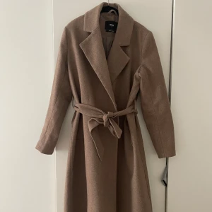 Brun kappa - Superfin kappa som tyvärr inte kommer till användning längre!! I fint skick 😍🤝🏼 