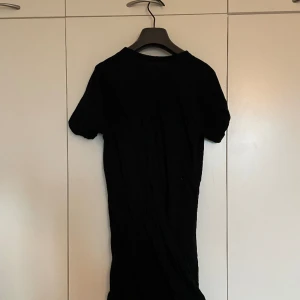 Rick Owens double layer t-shirt - Rick Owens Sysyphus double t-shirt. Authentic and purchased directly from Rick Owens store in Tokyo (no longer have receipt unfortunately). Flattering longer fit. In great condition, worn only a few times. 100% cotton, men’s size small. 