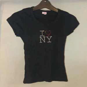bby tee - Tshirt bby tshirt. I love new York ❤️. 