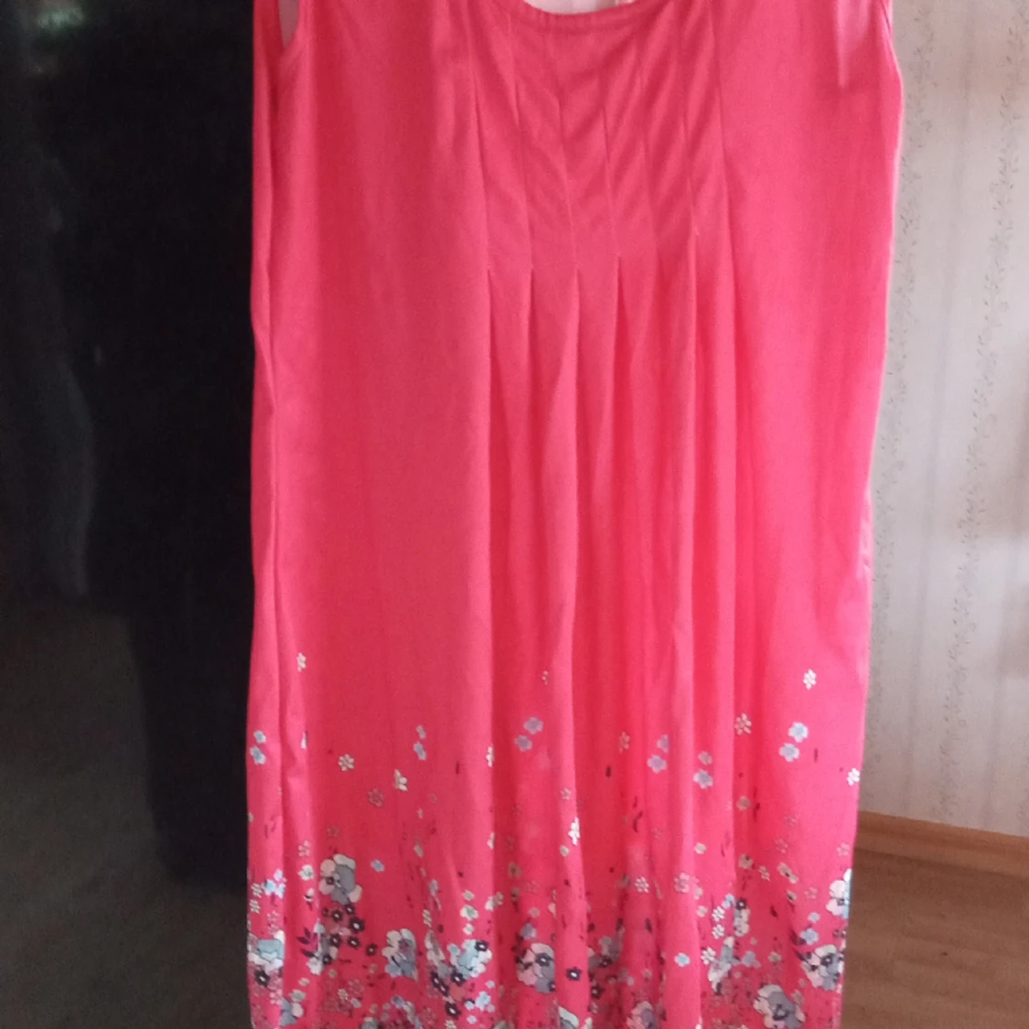 Sommarklänning mönstrad stl L  - 90