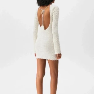 Klänning pull&bear  - ”Strandklänning” från pull&bear i storlek s. Nypris 359, slutsåld online