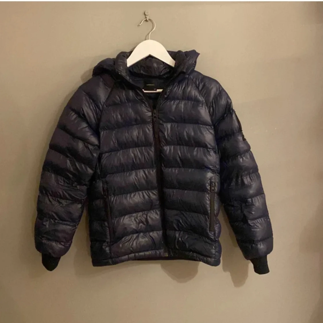 Blå Peakperformance jacka - 91