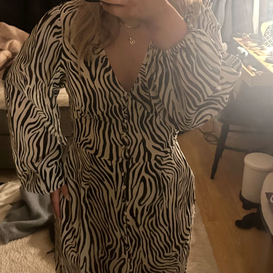 Adoore liknande klänning  - 90