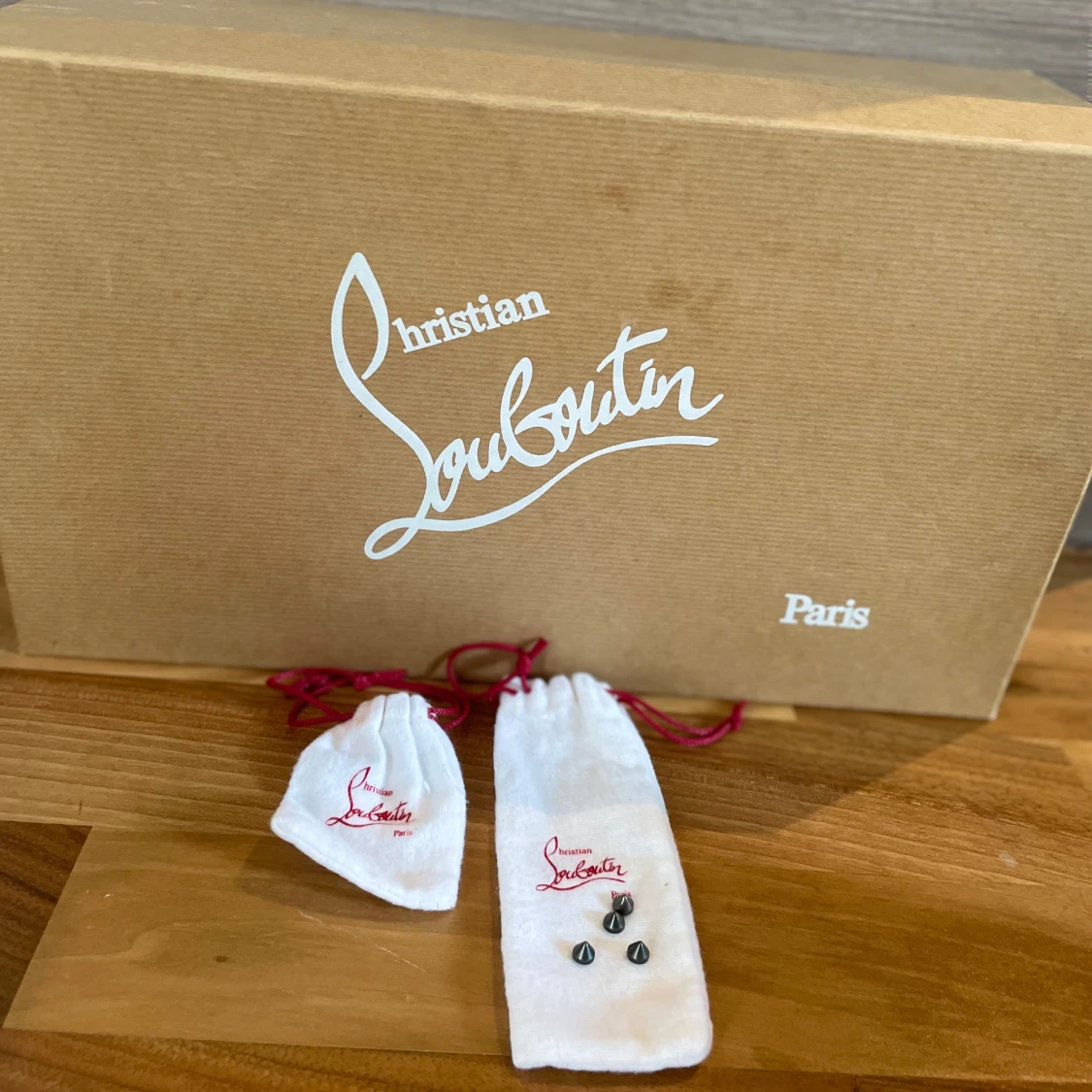 Christian Louboutin  - 91