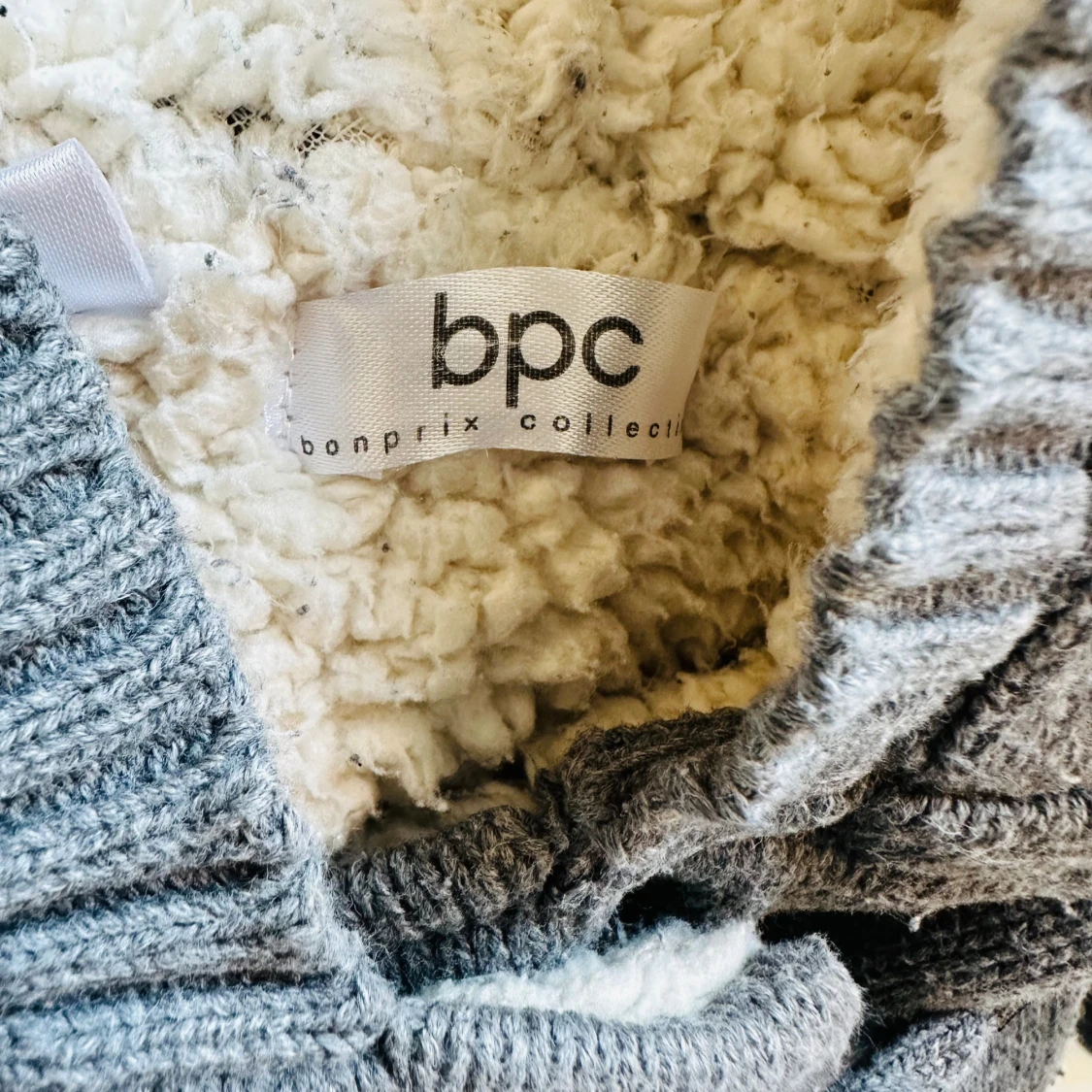 BPC fodrad munktröja. Storlek 92/98. Använt skick. - 91