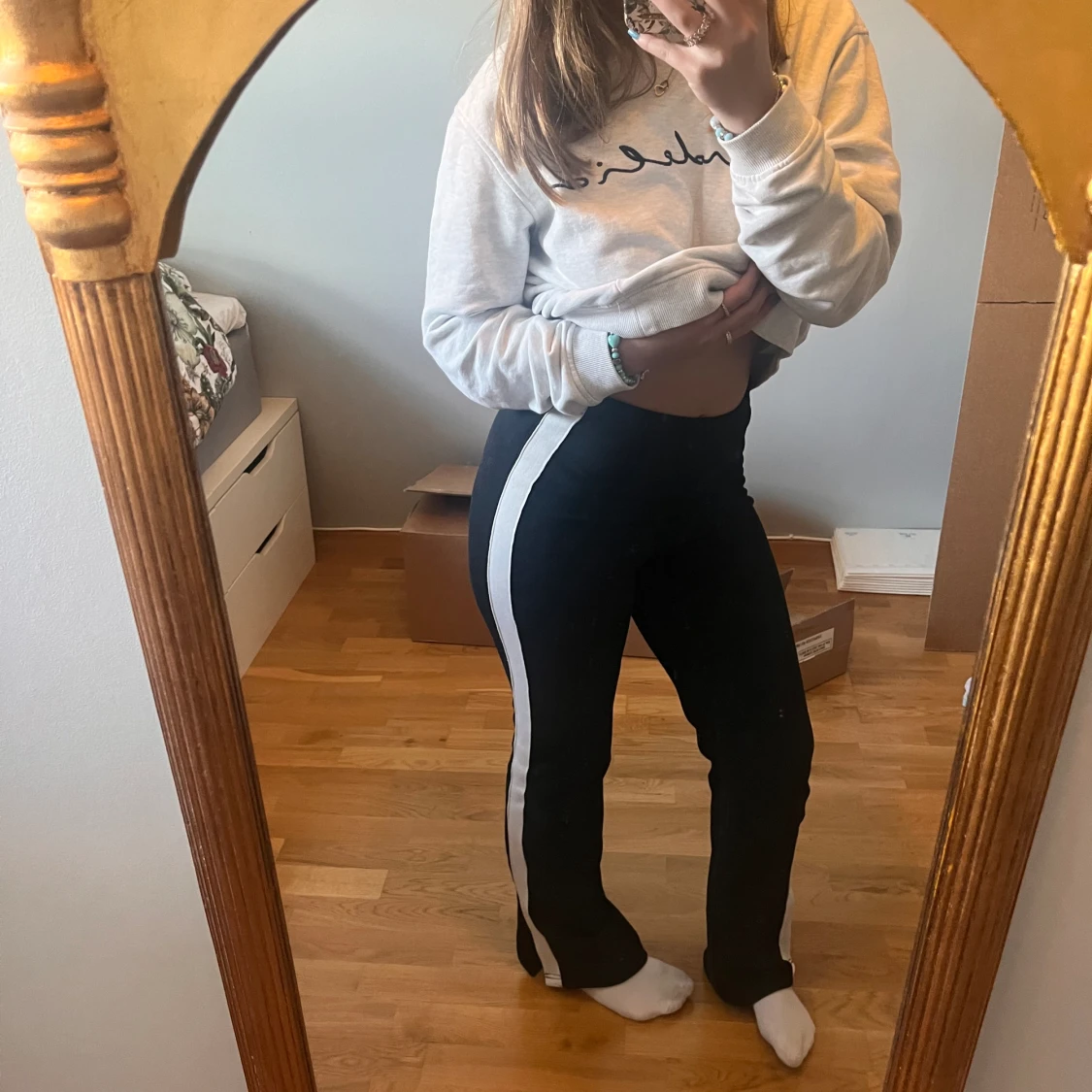 Svarta vit-stripade byxor - 91