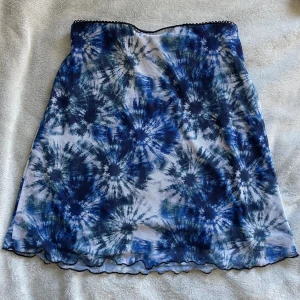 Kjol bikbok - Snygg kjol som har en matchande topp som jag också säljer 🩵💙