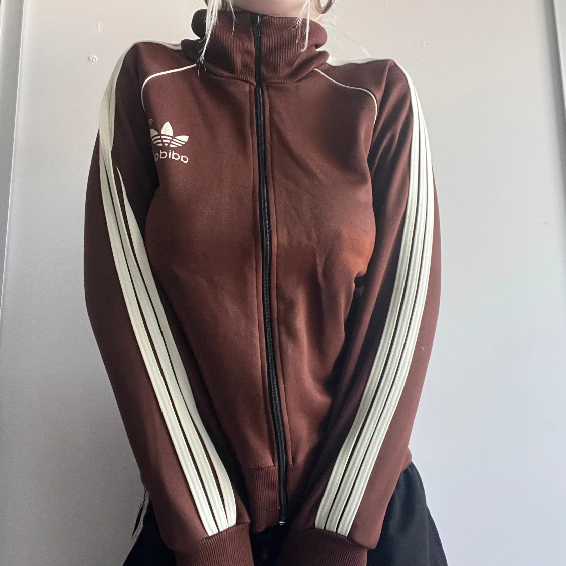 Adidas hoodie - 90