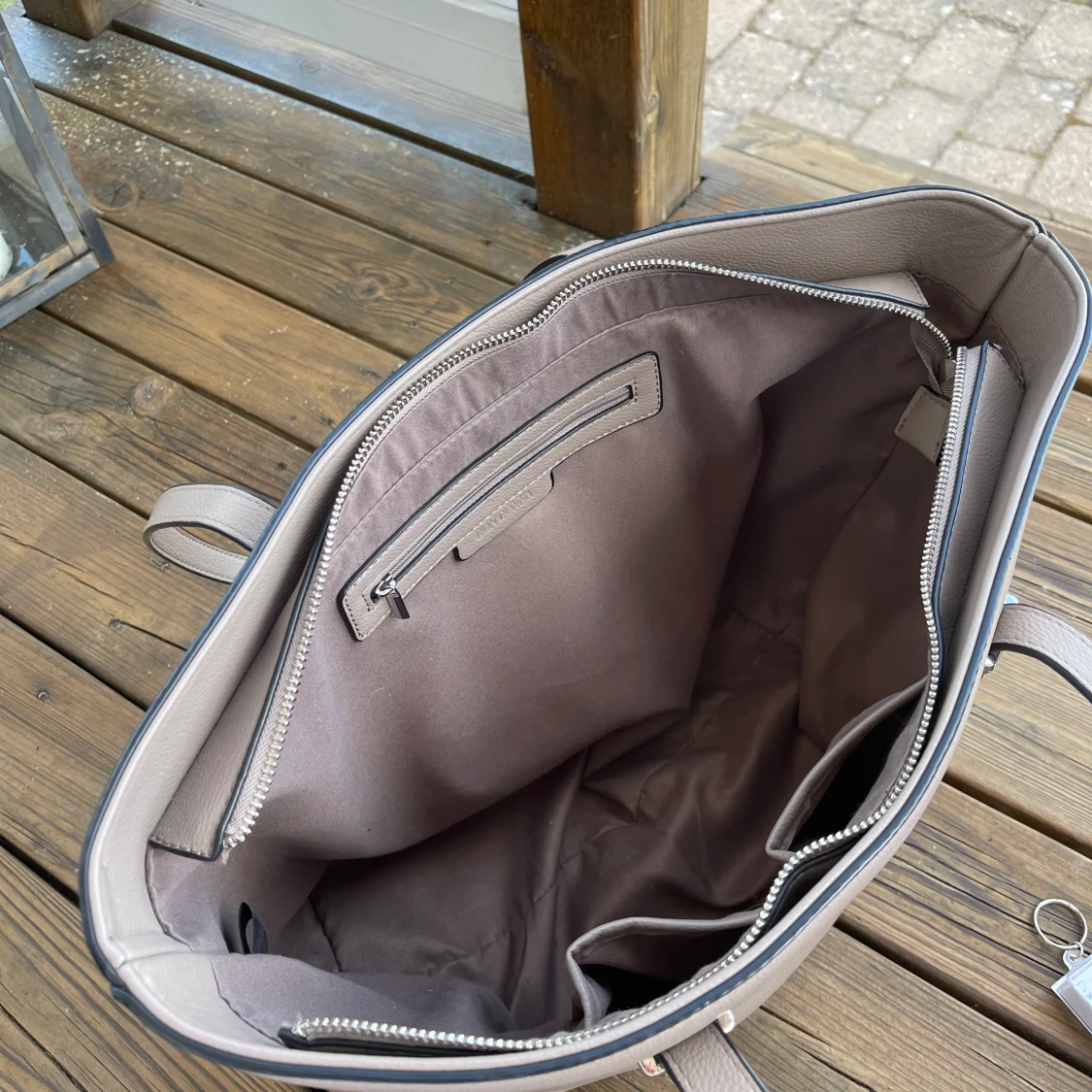 Grå/beige handväska - 91