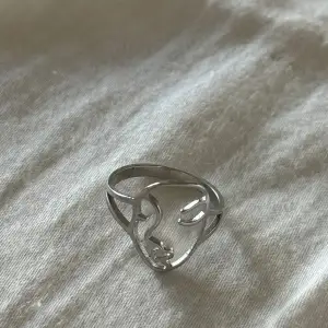 Stainless steel ring 17mm