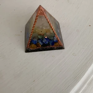 Orgon pyramid  - Emf protection orgone pyramid 