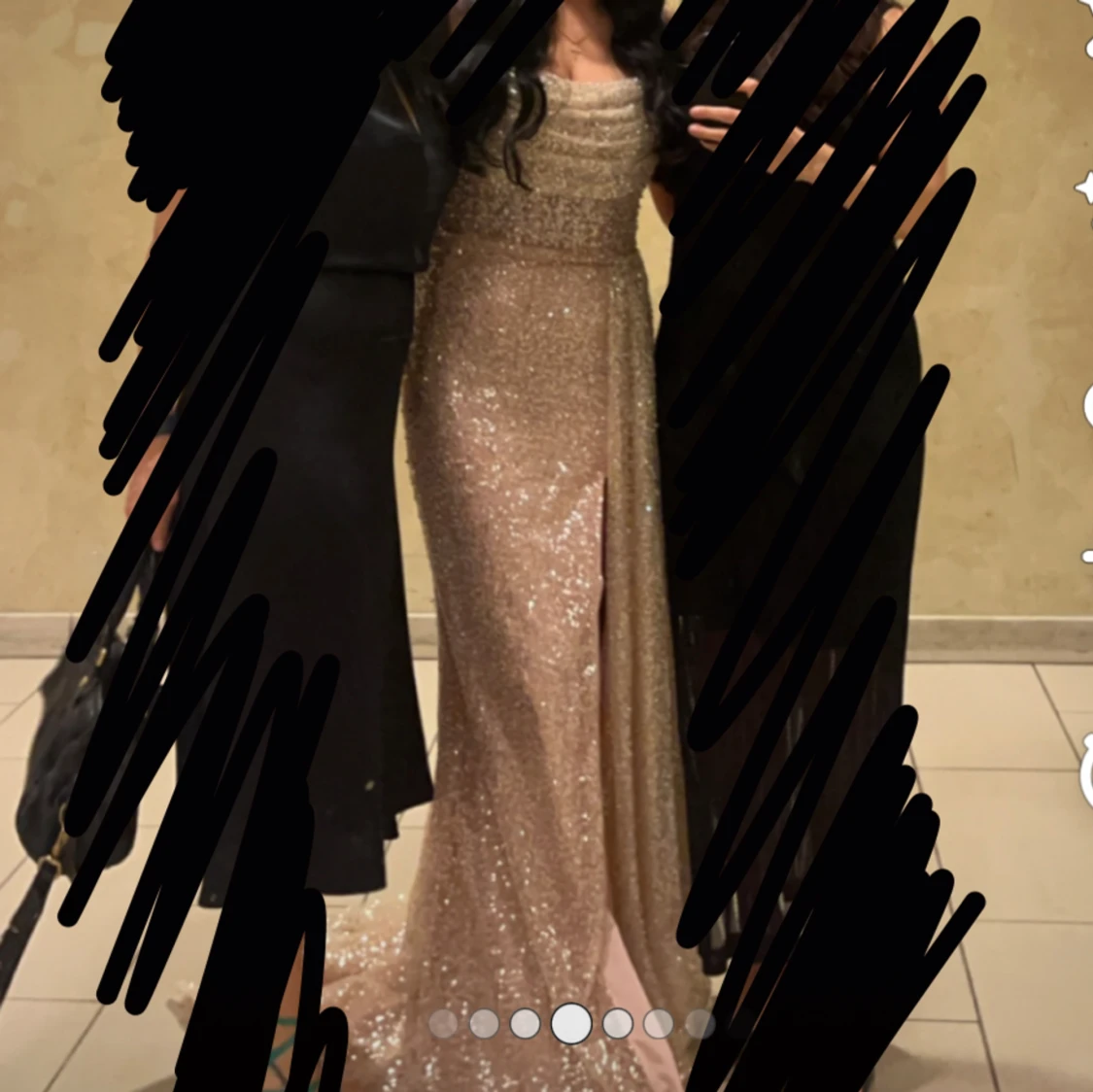 Använd klänning 1 gång 