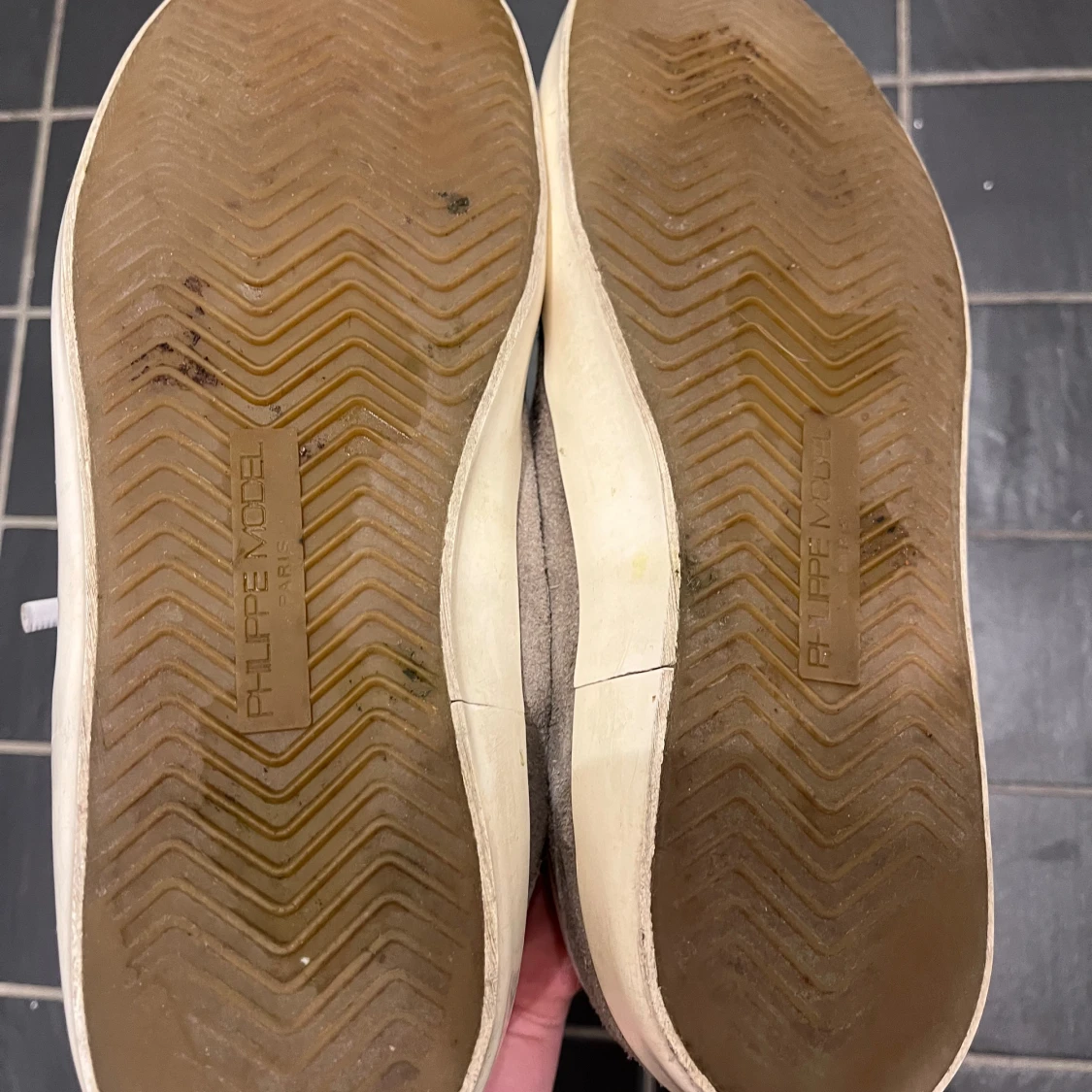 Philippe model  - 91