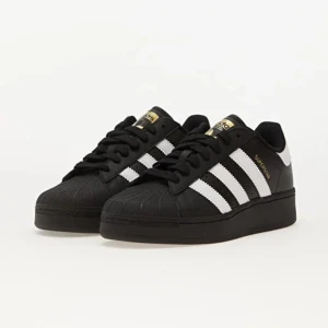 Adidas superstar - Bra skick Storlek 40 Färg svart