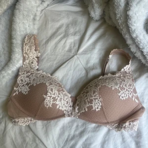 Intimissimi  - Nyskick! Storlek 75c