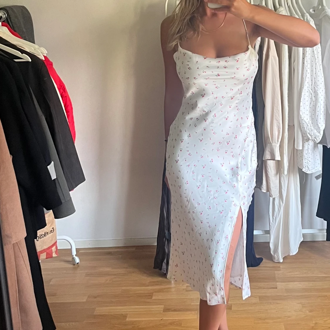 Blommig klänning