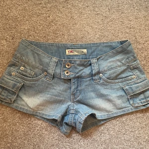 Shorts - Shorts från YMI, står ingen storlek men skulle säga s/xs